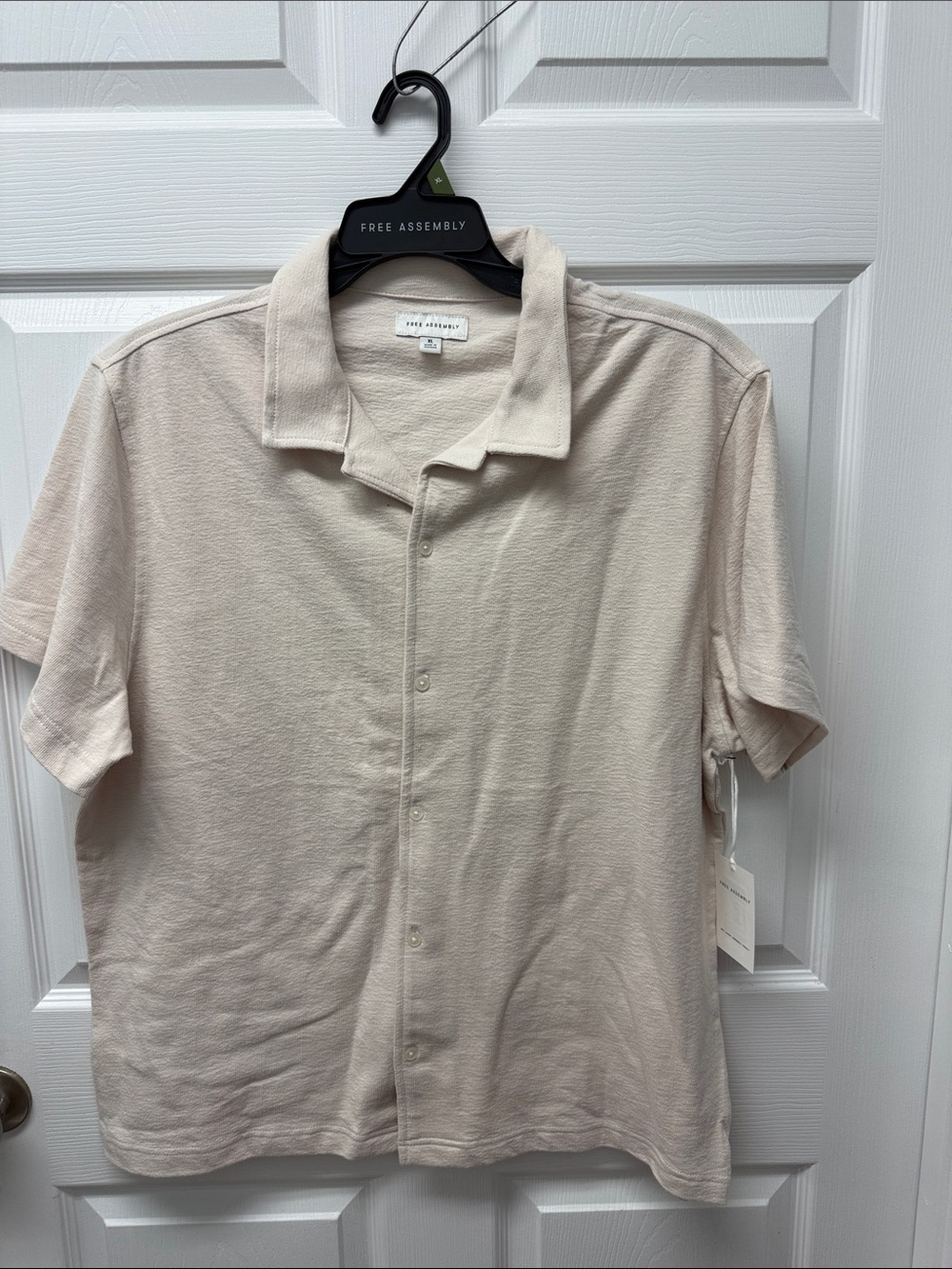 Free Assembly Men's Short-Sleeve Button camp in Light Beige